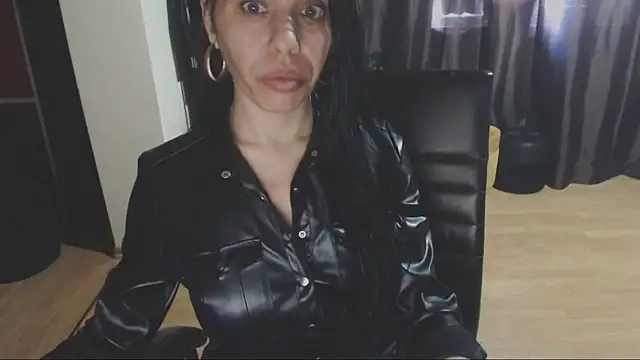 GoldenSasha online show from 02-26-25, 05:50