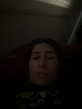 Snapshot of andreaisis2 chatting on 01-16-26, 04:44 andreaisis2 online show from 01-16-26, 04:44