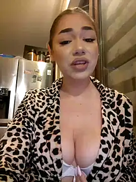 Ella sweety online show from 01-18-25, 08:51