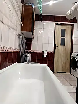 Snapshot of Fresexnow chatting on 11-29-25, 02:14 Fresexnow online show from 11-29-25, 02:14