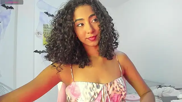 Snapshot of khaliope chatting on 10-26-25, 02:50 khaliope online show from 10-26-25, 02:50