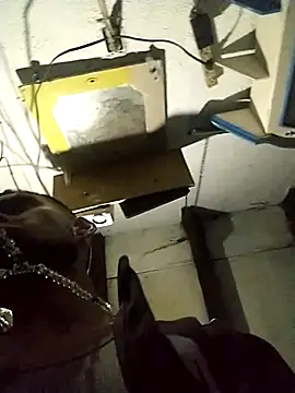 Snapshot of Wero4200 chatting on 11-06-25, 07:42 Wero4200 online show from 11-06-25, 07:42