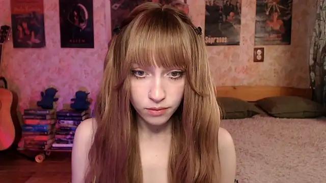 Friendly Ellie online show from 05-20-26, 12:17
