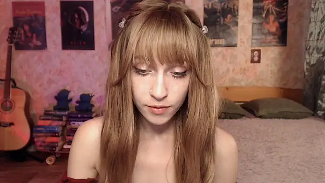 Friendly Ellie online show from 07-10-26, 02:27