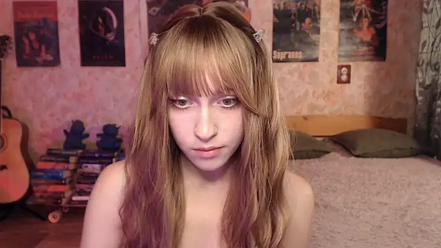 Friendly Ellie online show from 07-18-26, 12:26