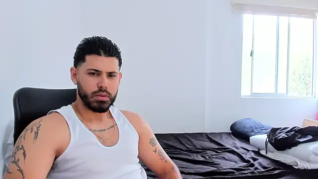 Justyn Torres online show from 12-02-25, 02:12