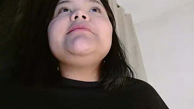 Snapshot of sexychubby___ chatting on 01-13-25, 01:02 sexychubby    online show from 01-13-25, 01:02