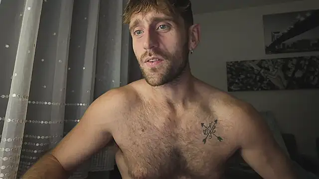 Snapshot of lukegunn chatting on 02-07-26, 12:36 lukegunn online show from 02-07-26, 12:36