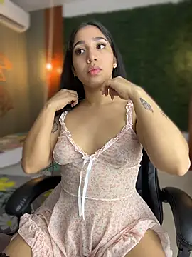 Amandanauty online show from 03-12-26, 06:41