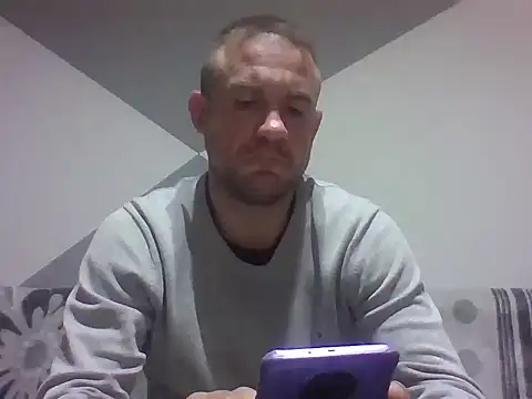 aroj95 online show from 04-02-26, 07:11