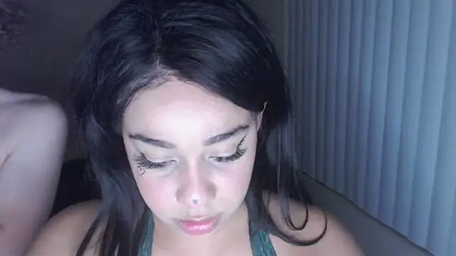 alexiajames99 online show from 02-27-25, 06:50