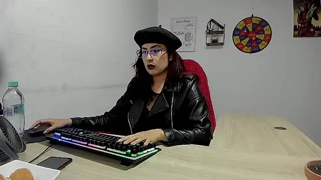 Scarlett Sen online show from 01-18-25, 02:02