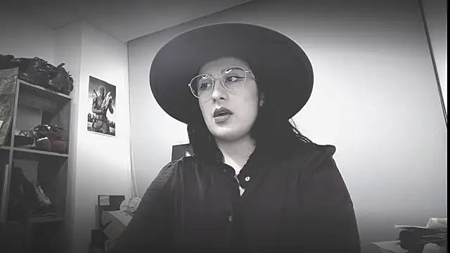 Scarlett Sen online show from 04-21-26, 01:28