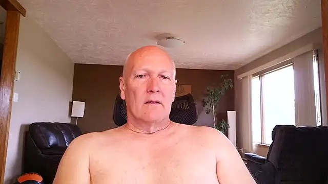 BasicAnt online show from 05-18-26, 05:52