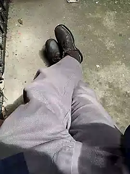 Snapshot of blackjack- chatting on 01-09-25, 04:17 blackjack- online show from 01-09-25, 04:17