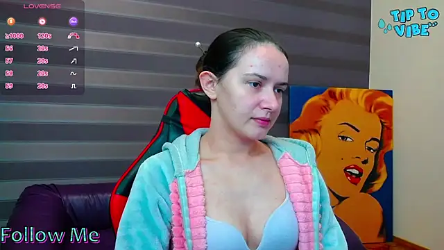 iris nikhols online show from 11-11-25, 04:12