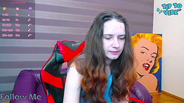 iris nikhols online show from 11-21-25, 04:22