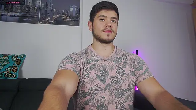 Arilas  online show from 11-14-25, 02:27