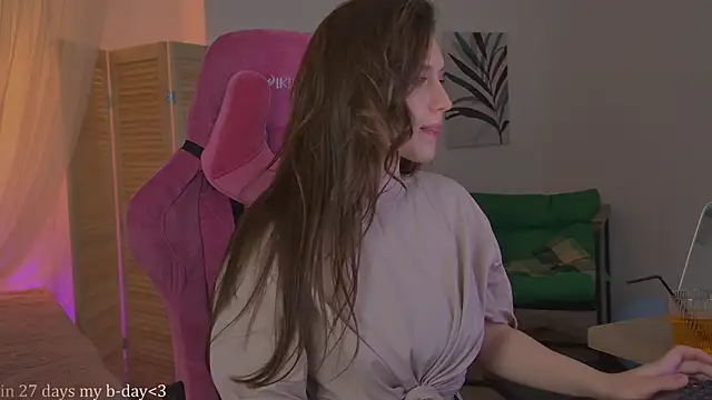 JennyDens online show from 04-22-26, 05:03