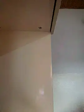 Snapshot of vannycov chatting on 10-03-25, 09:50 vannycov online show from 10-03-25, 09:50