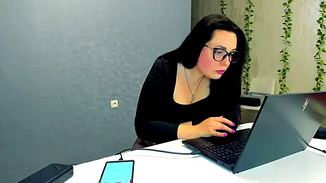 WorshipLilit online show from 03-20-26, 06:46