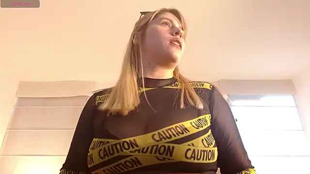 Snapshot of thamarajane chatting on 01-17-25, 10:12 thamarajane online show from 01-17-25, 10:12