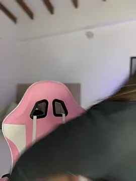 Little Amber6 online show from 04-28-26, 02:27