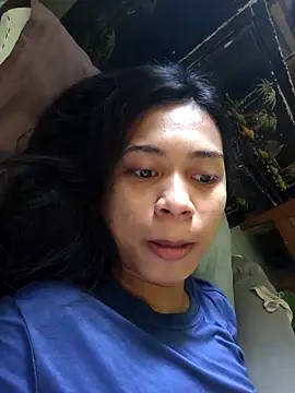 Snapshot of Urworldclasstrans chatting on 03-04-26, 01:55 Urworldclasstrans online show from 03-04-26, 01:55