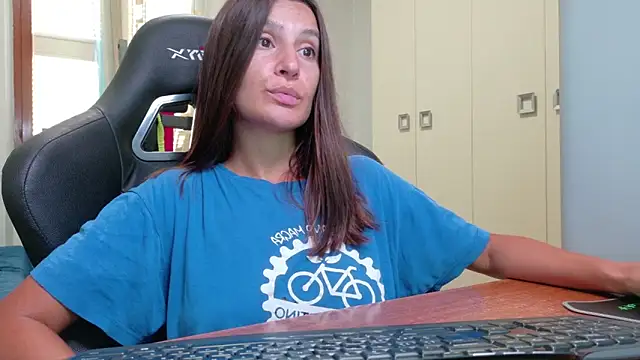 GodlyTheia online show from 07-17-26, 04:56