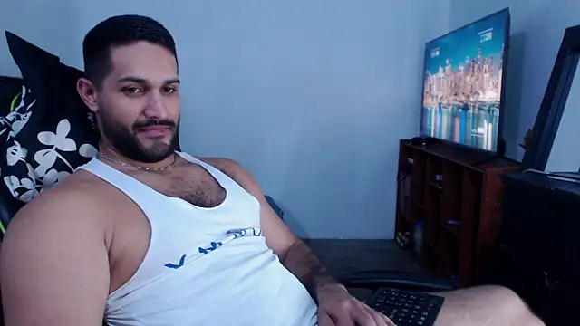 Snapshot of Alexgrey0 chatting on 01-19-25, 10:39 Alexgrey0 online show from 01-19-25, 10:39