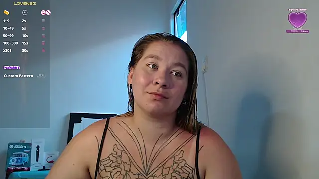 Snapshot of Enotika chatting on 11-23-25, 07:46 Enotika online show from 11-23-25, 07:46