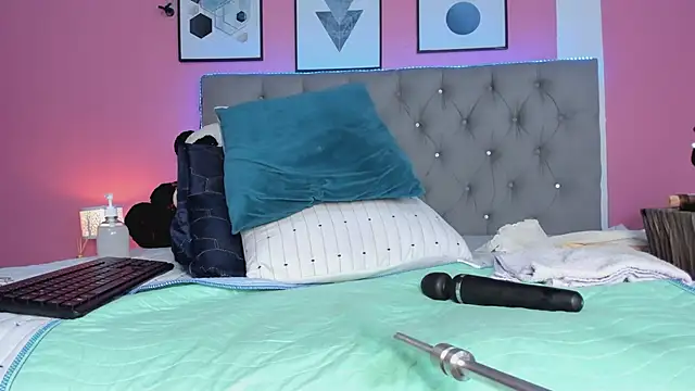 LEXA MURPHY online show from 01-18-25, 04:48