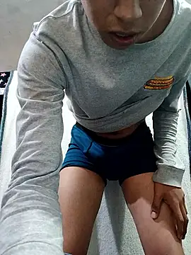 Aletulalarga online show from 04-23-26, 05:15