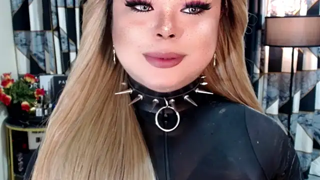 Mistress DOMnicaaxx online show from 09-12-25, 12:55