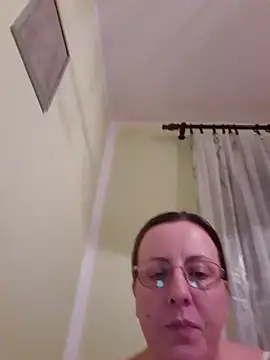 Snapshot of Goodass7 chatting on 01-07-25, 10:52 Goodass7 online show from 01-07-25, 10:52