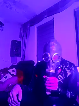 Snapshot of Crystalbitchx chatting on 12-21-24, 08:54 Crystalbitchx online show from 12-21-24, 08:54