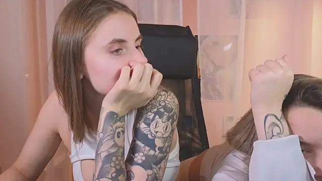 Snapshot of _AnnaStark_ chatting on 12-27-24, 03:09 AnnaStark online show from 12-27-24, 03:09