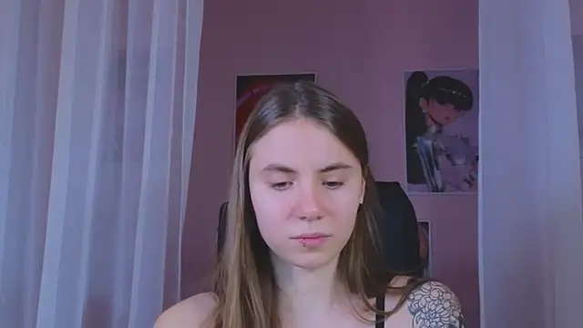 Snapshot of _AnnaStark_ chatting on 01-03-25, 11:23 AnnaStark online show from 01-03-25, 11:23