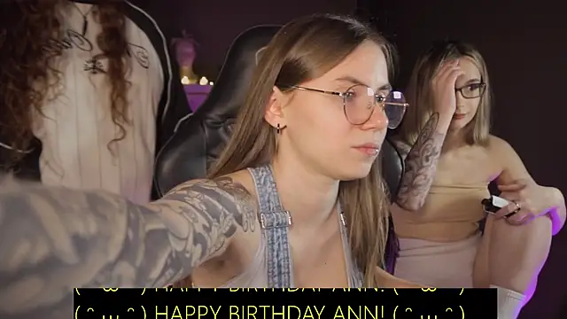Snapshot of _AnnaStark_ chatting on 02-26-25, 08:44 AnnaStark online show from 02-26-25, 08:44