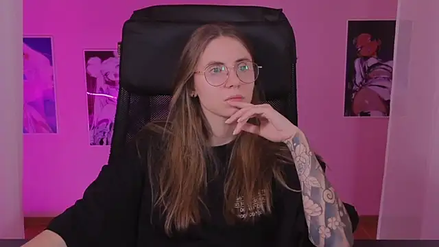 Snapshot of _AnnaStark_ chatting on 03-09-25, 08:10 AnnaStark online show from 03-09-25, 08:10