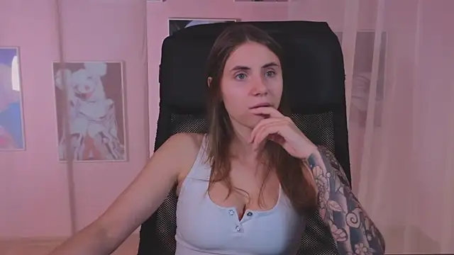 Snapshot of _AnnaStark_ chatting on 03-22-25, 08:48 AnnaStark online show from 03-22-25, 08:48