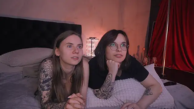 Snapshot of _AnnaStark_ chatting on 09-13-25, 11:59 AnnaStark online show from 09-13-25, 11:59