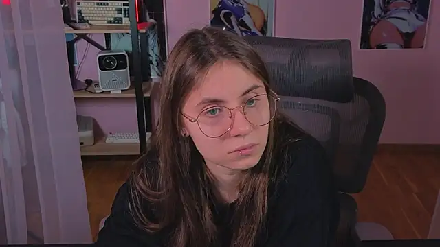  AnnaStark  online show from 03-13-26, 07:53