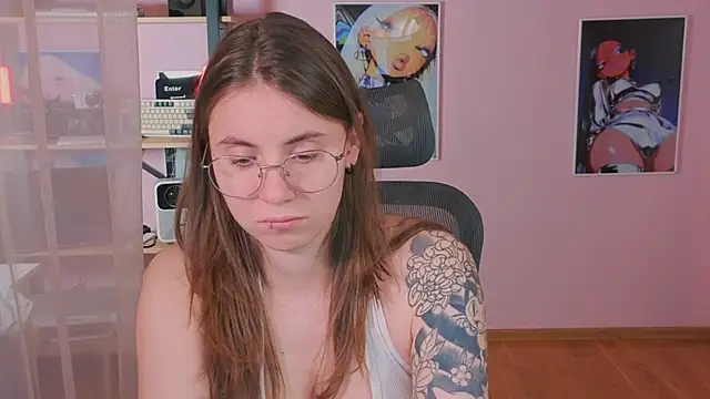  AnnaStark  online show from 04-22-26, 08:21