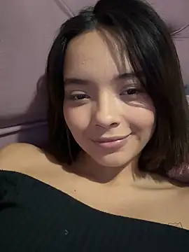 Irina Grant online show from 01-25-25, 03:40