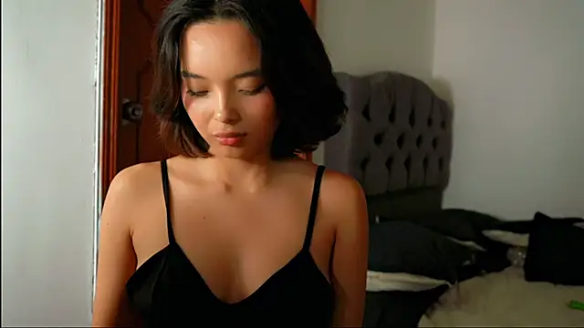 Irina Grant online show from 02-08-25, 09:24