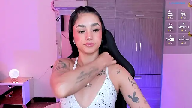 Lizzie corner v online show from 03-20-26, 03:17