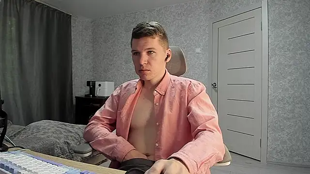 Snapshot of Bananas_dick chatting on 05-05-26, 05:59 Bananas dick online show from 05-05-26, 05:59