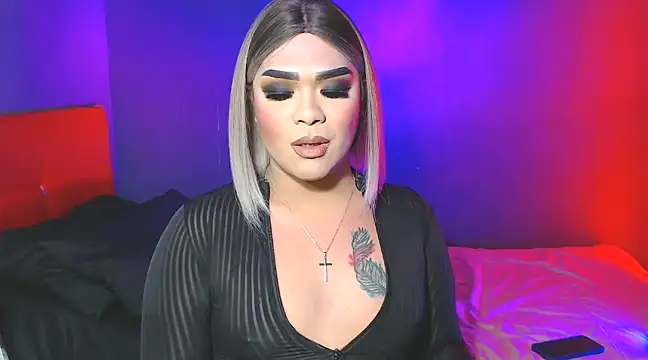 Snapshot of VictoriaEliz chatting on 02-02-25, 10:24 VictoriaEliz online show from 02-02-25, 10:24