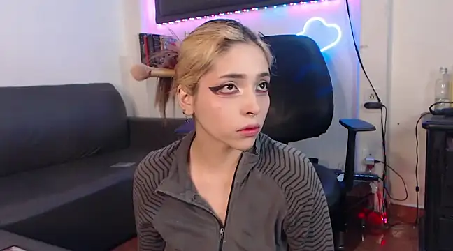 MaryJannes online show from 03-14-25, 07:15